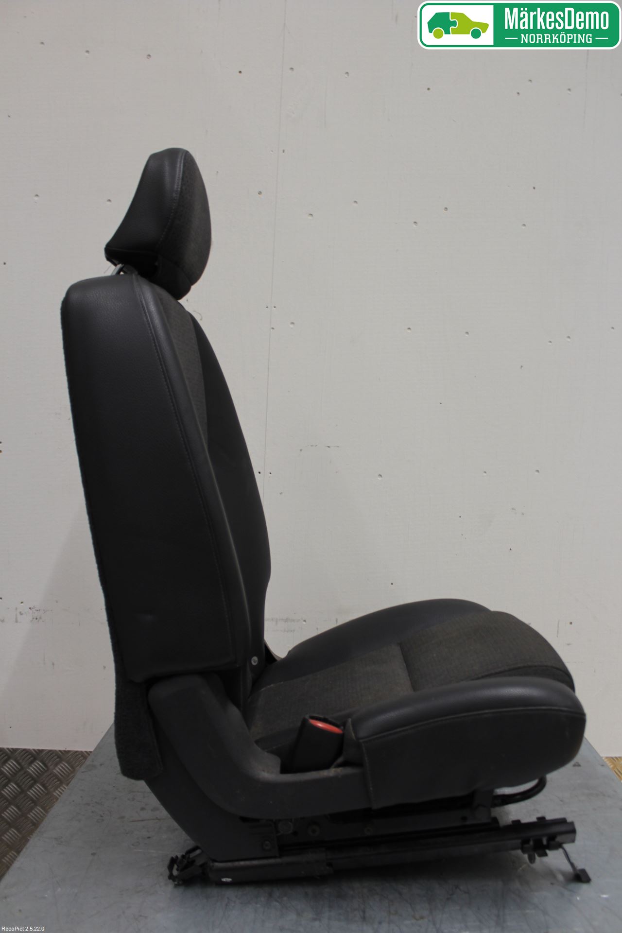 Volvo XC90 03-06 Innr Sete Bak (Enkel-Stol)