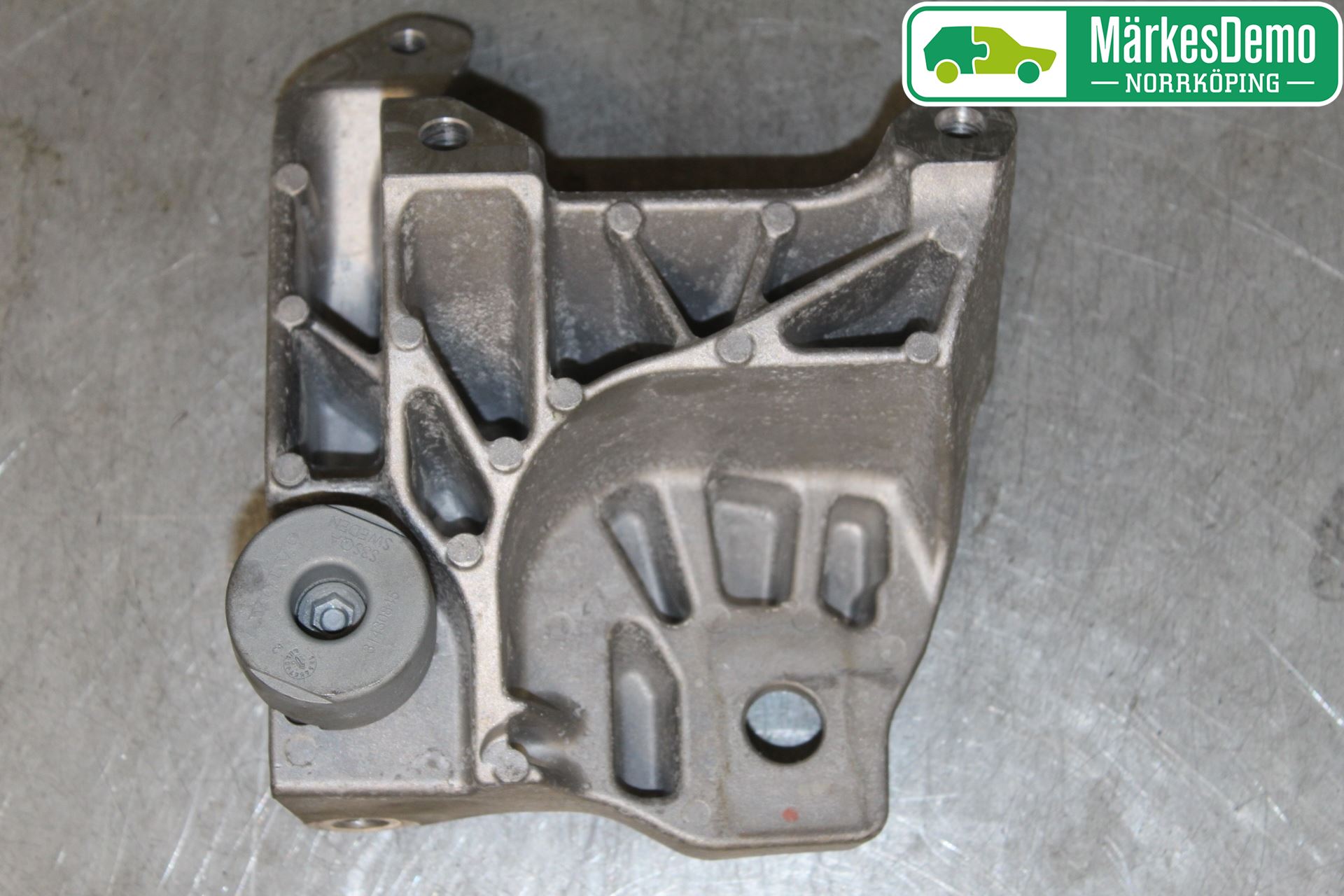 Volvo S60 14-18 Motor Feste Stål-Alu