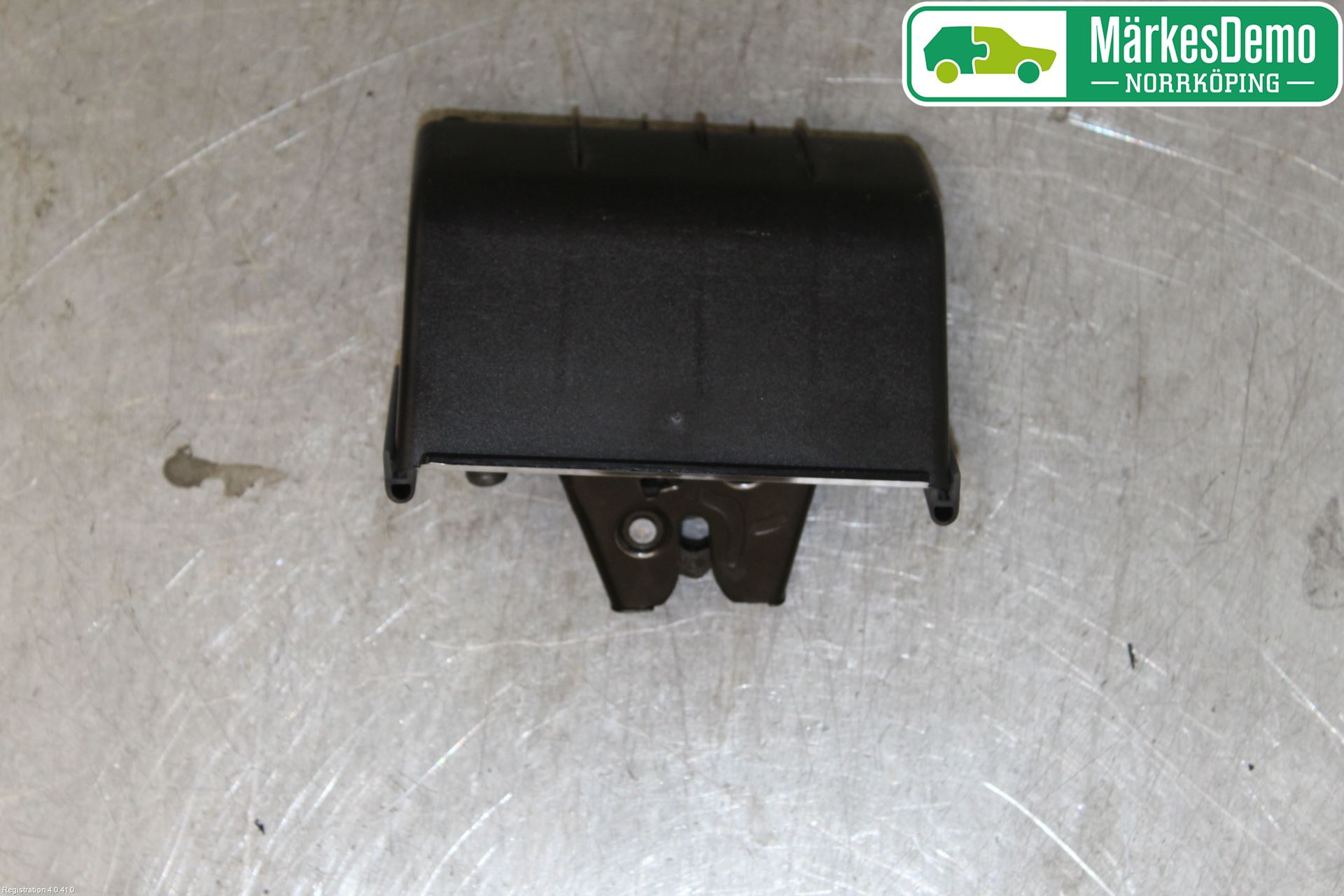 Saab 9-3 VER2/VER3 08-15 Bakluke-Lokk Låsekasse