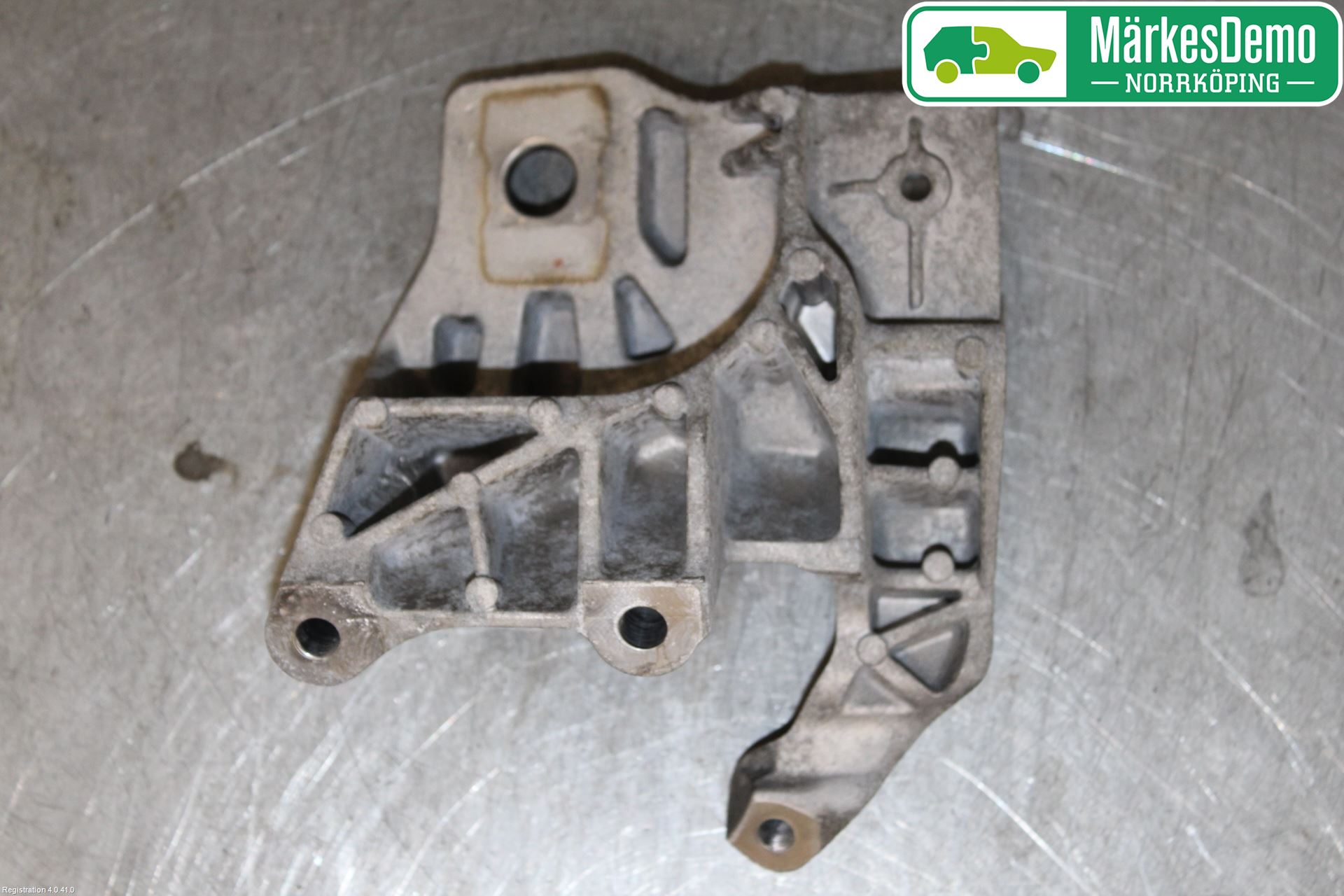 Volvo V60 14-18 Motor Feste Stål-Alu