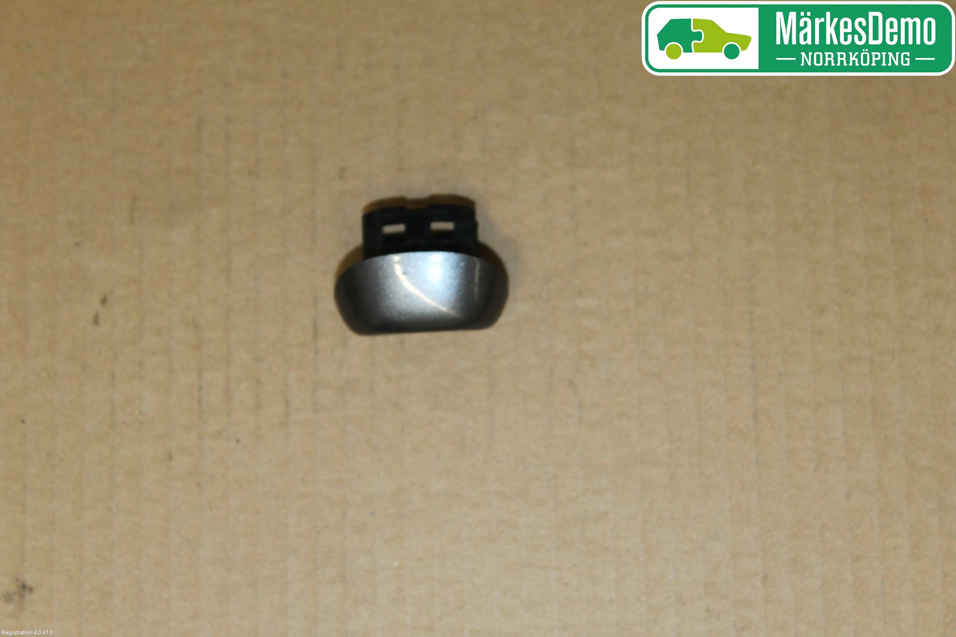 Volvo V70 05-08 Spylerdyse Frontlykter