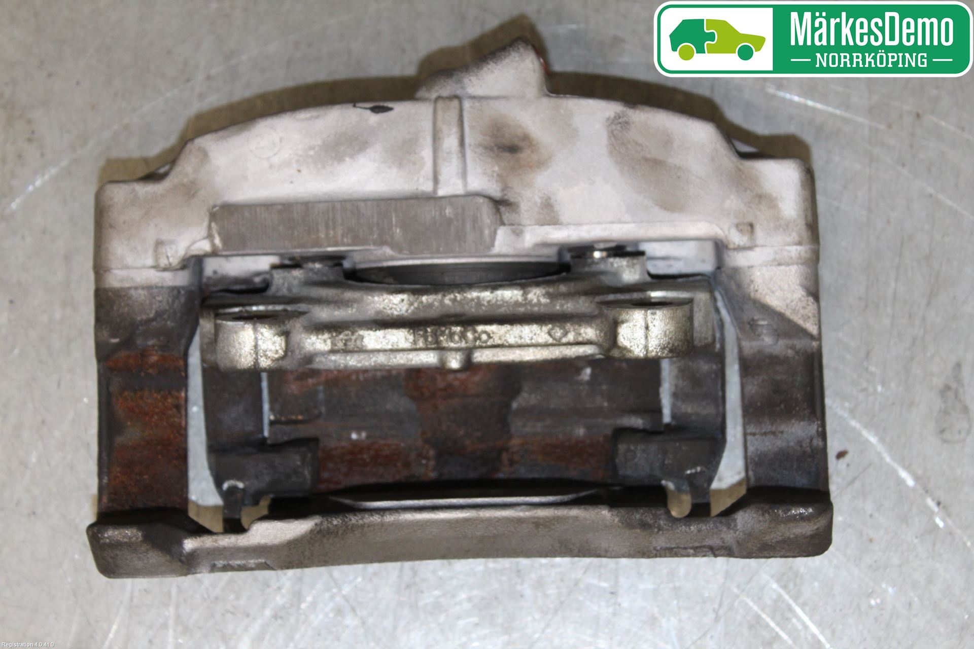 Volvo V60 CROSS COUNTRY 16-18 Bremsecaliper Foran Høyre