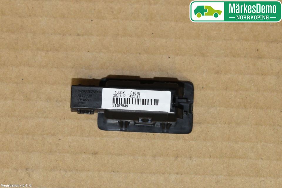 Volvo V90 17->> Innr Taklys