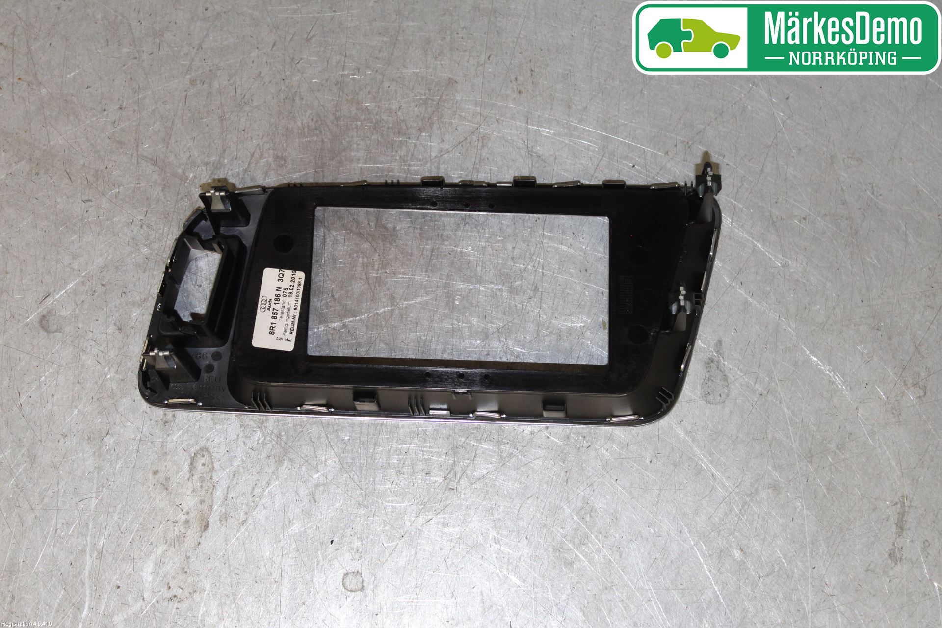 Audi Q5 09-16 Innr Radio Ramme