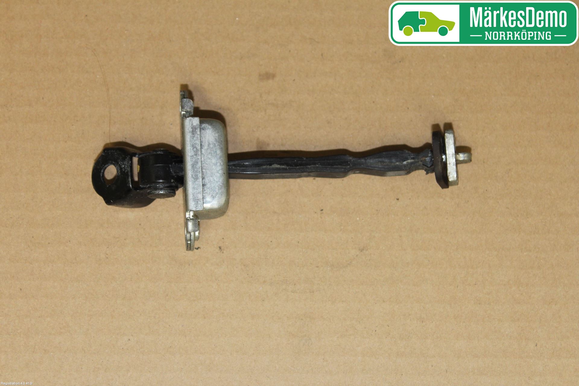 Nissan MICRA 11-16 Dørstopper