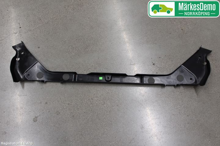Volvo V60 19- Tackplast Front