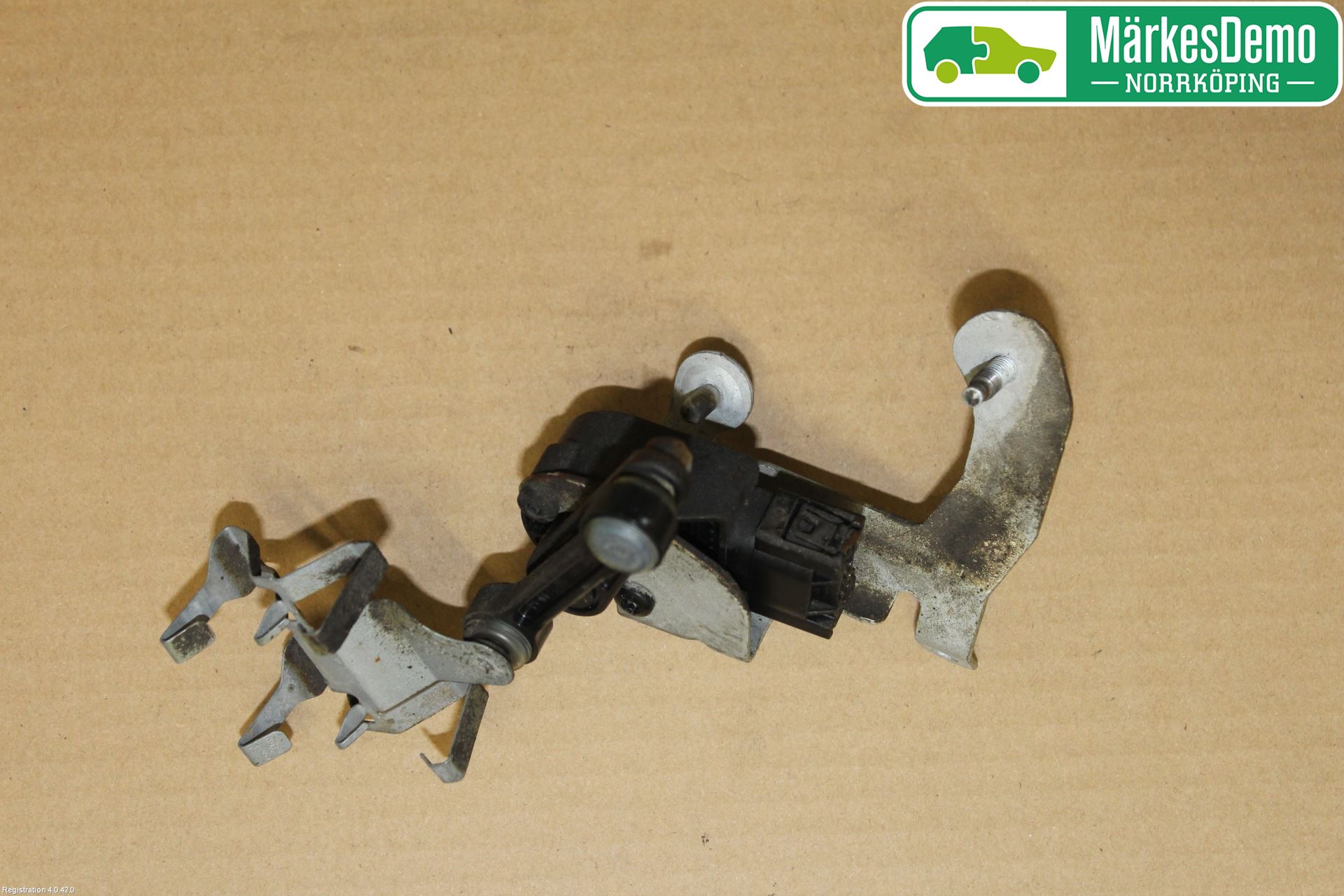 Mercedes-Benz MB E-KLASS (W213) 16-23 Sensor Lysinnstilling