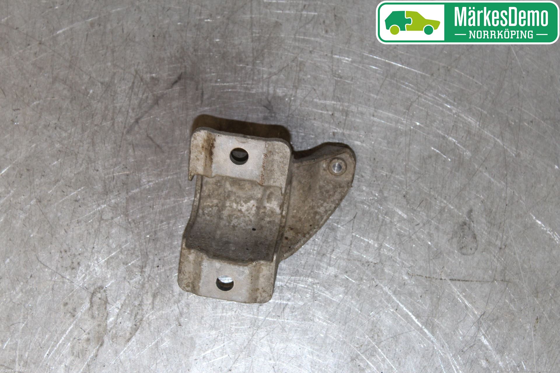 BMW 5 F10/F11/F18 09-17 Stablisatorstag Bak