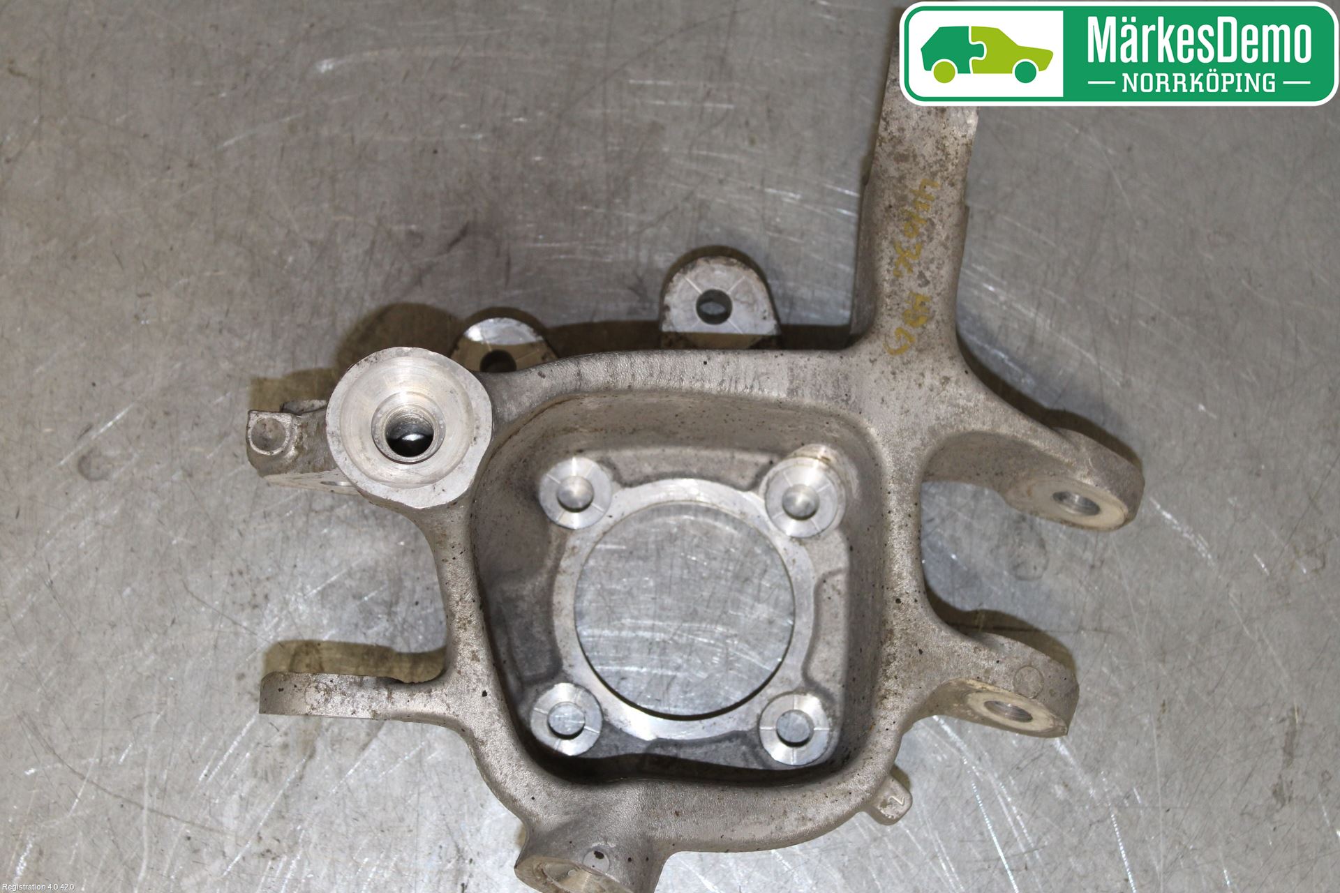 BMW 5 F10/F11/F18 09-17 Spindel Hb
