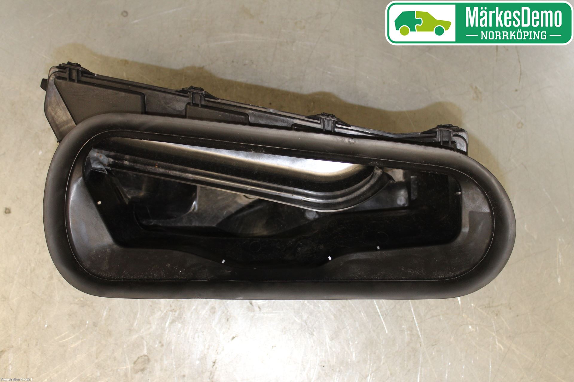Volvo V60 19- Luftstyring Front