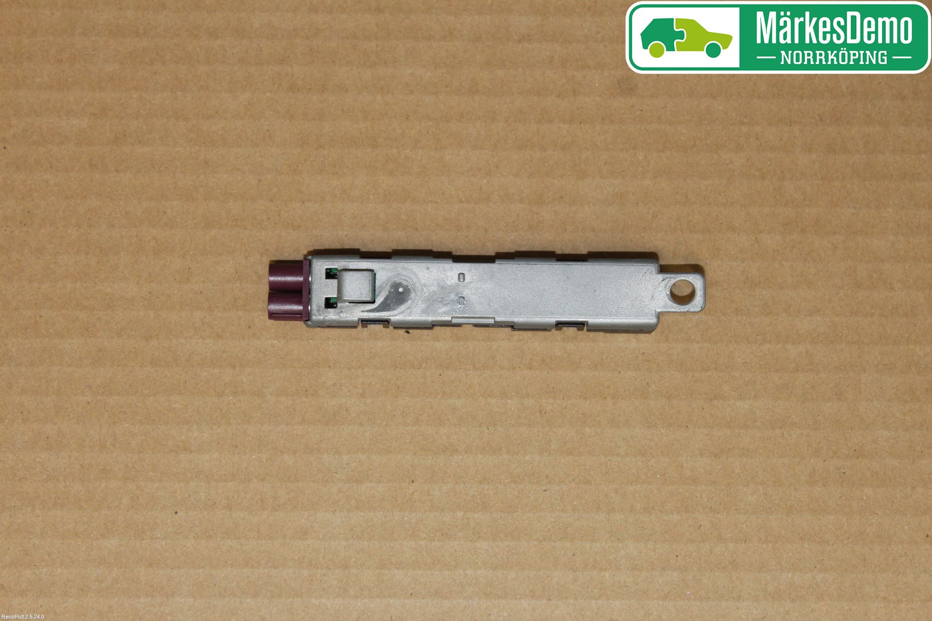 Audi Q5 09-16 Stereo Antenneforsterker