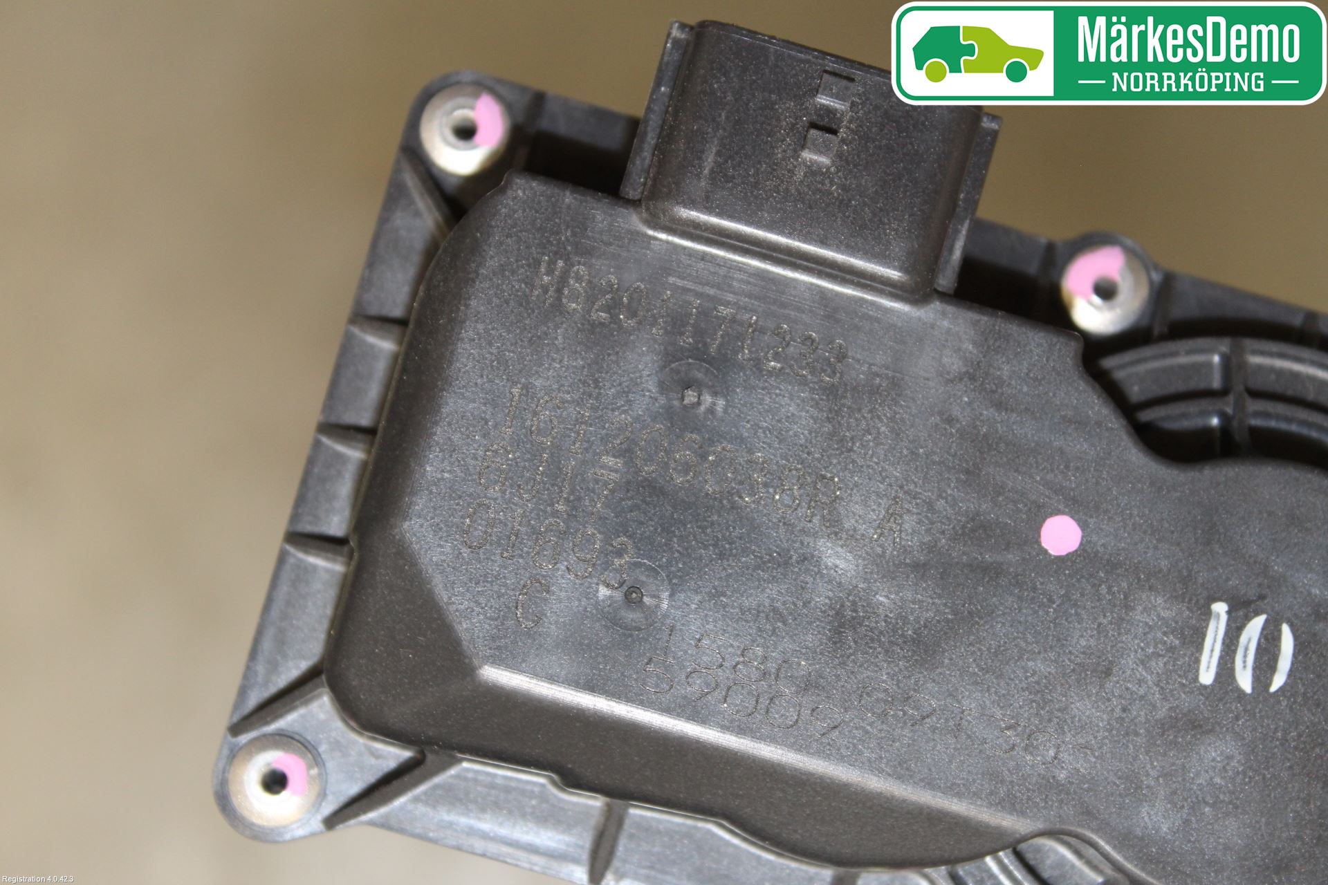 Renault CLIO IV 16-19 Inns Spjeldhus