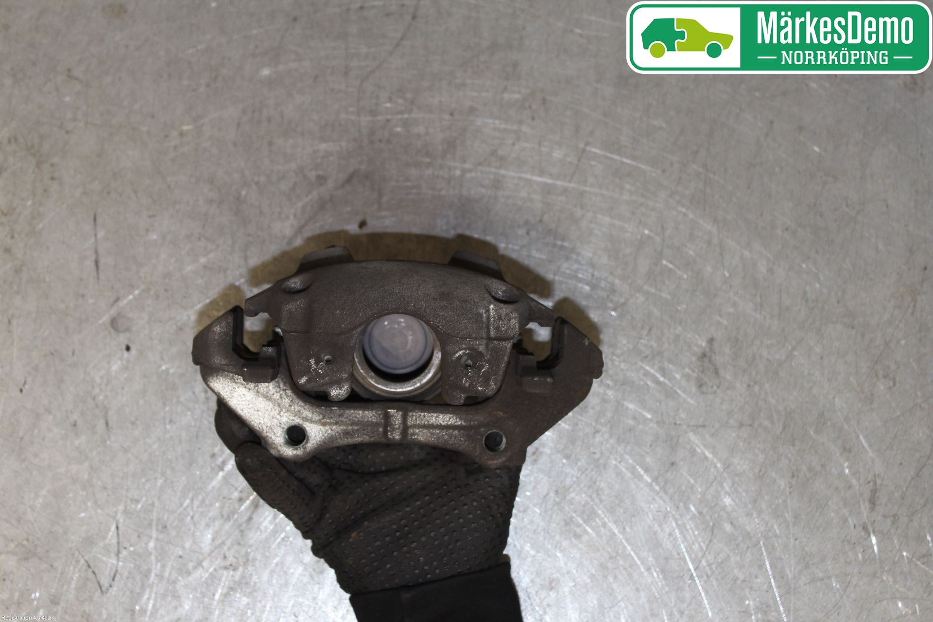 Renault CLIO IV 16-19 Bremsecaliper Foran Høyre