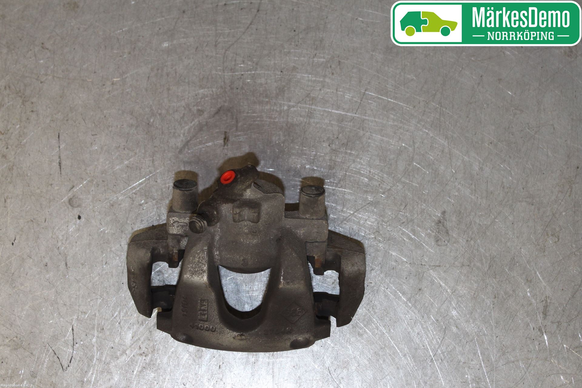 Renault CLIO IV 16-19 Bremsecaliper Foran Høyre