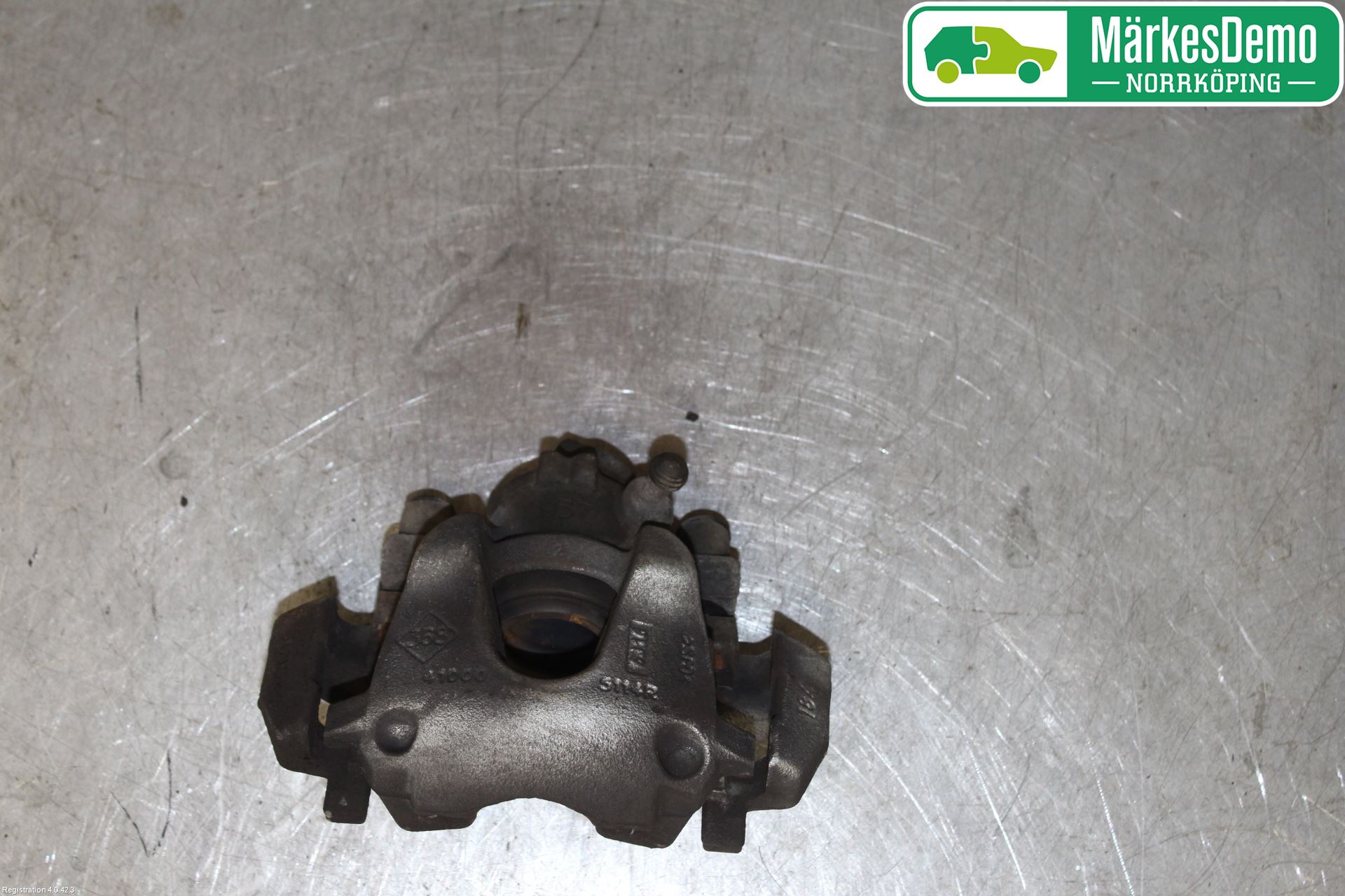 Renault CLIO IV 16-19 Bremsecaliper Foran Venstre
