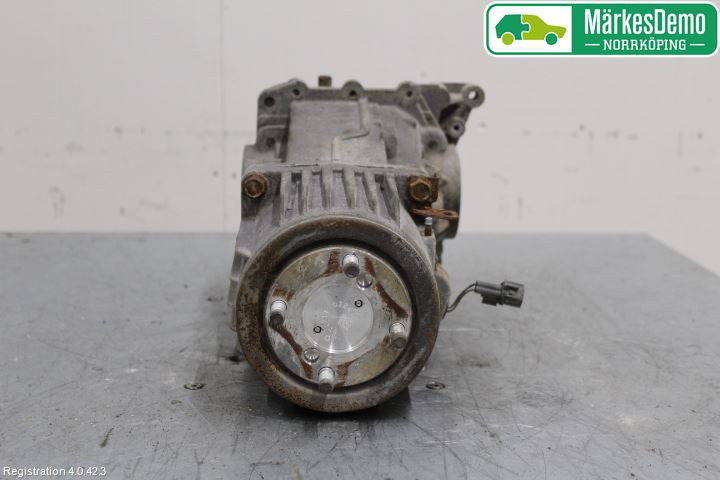 Mitsubishi OUTLANDER 07-12 Bakaksel Kardang Bak -Diff