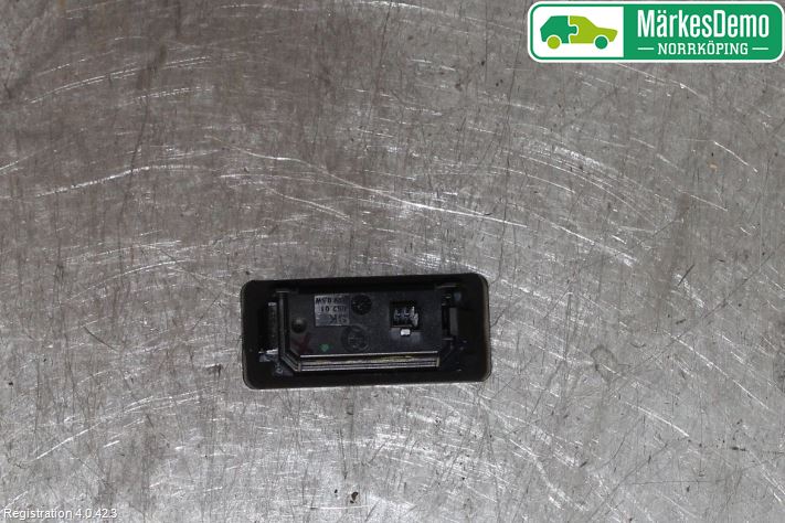 BMW 3 F30/F31/F80 12-19 Skilt Belysning