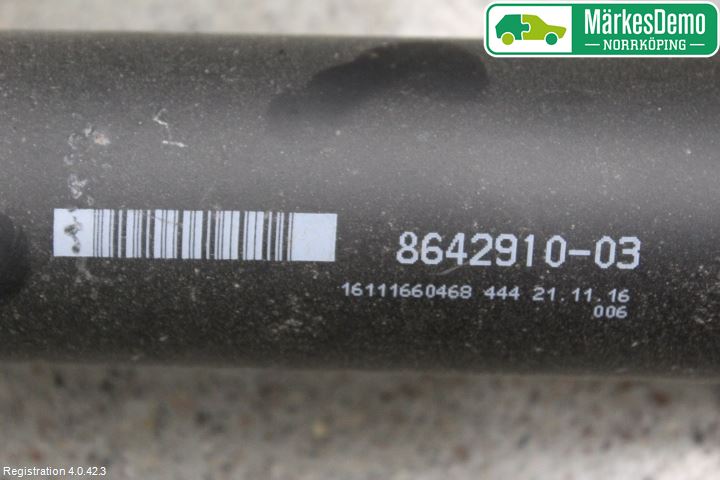 BMW 3 F30/F31/F80 12-19 Mellomaksel Kompl