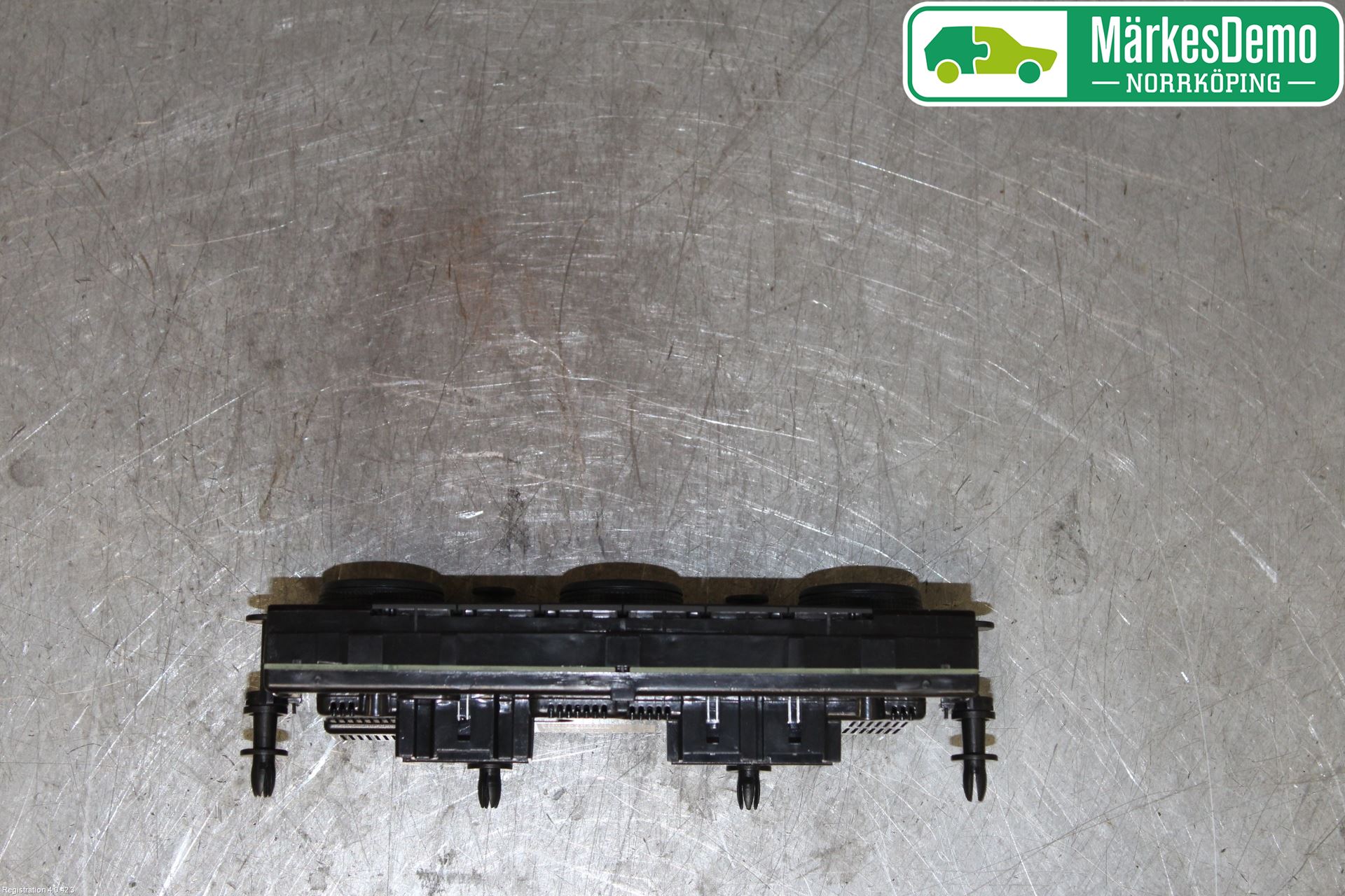 Volkswagen VW PASSAT 15-19 Varmeapparat Panel(Regulering)