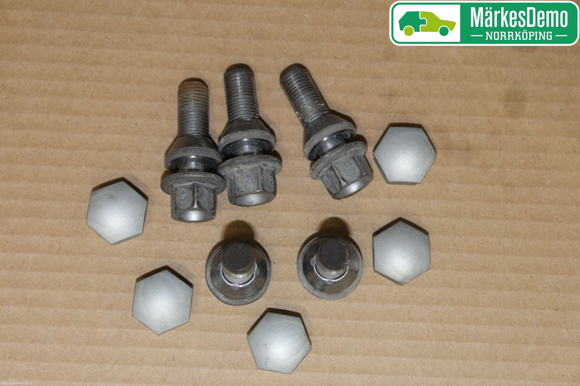 Volvo XC60 14-17 Hjulmutter - Bolt - Sett