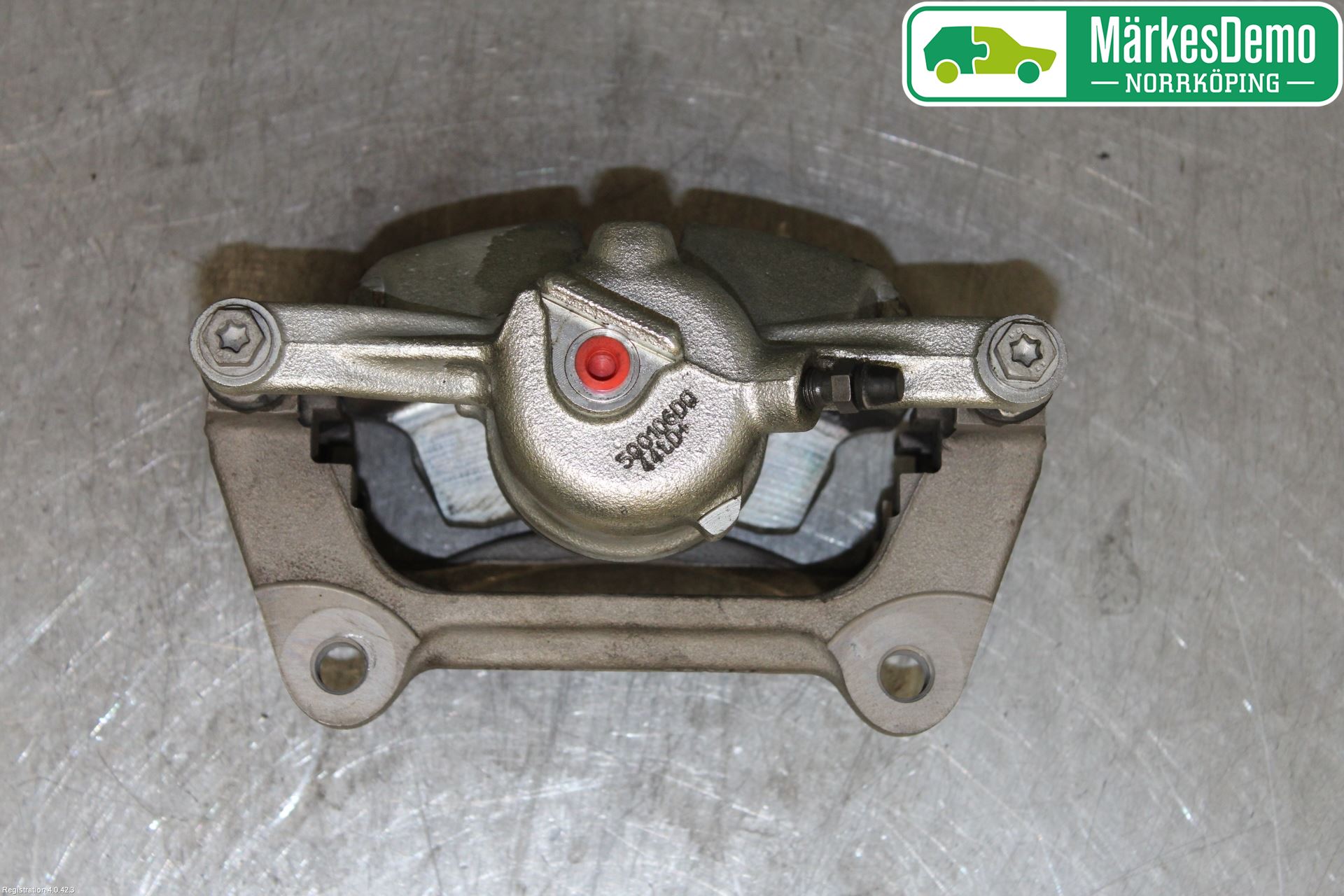 Volkswagen VW PASSAT 15-19 Bremsecaliper Foran Høyre