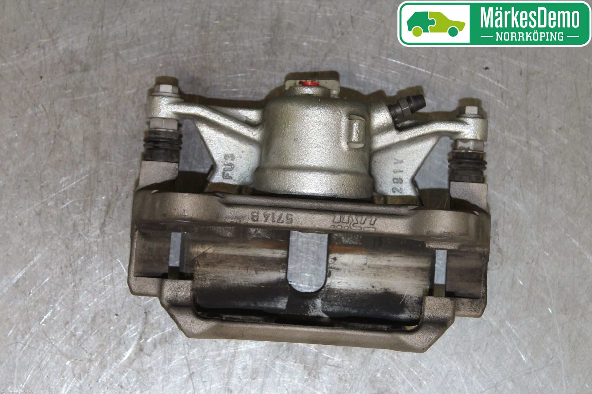 Volkswagen VW PASSAT 15-19 Bremsecaliper Foran Høyre