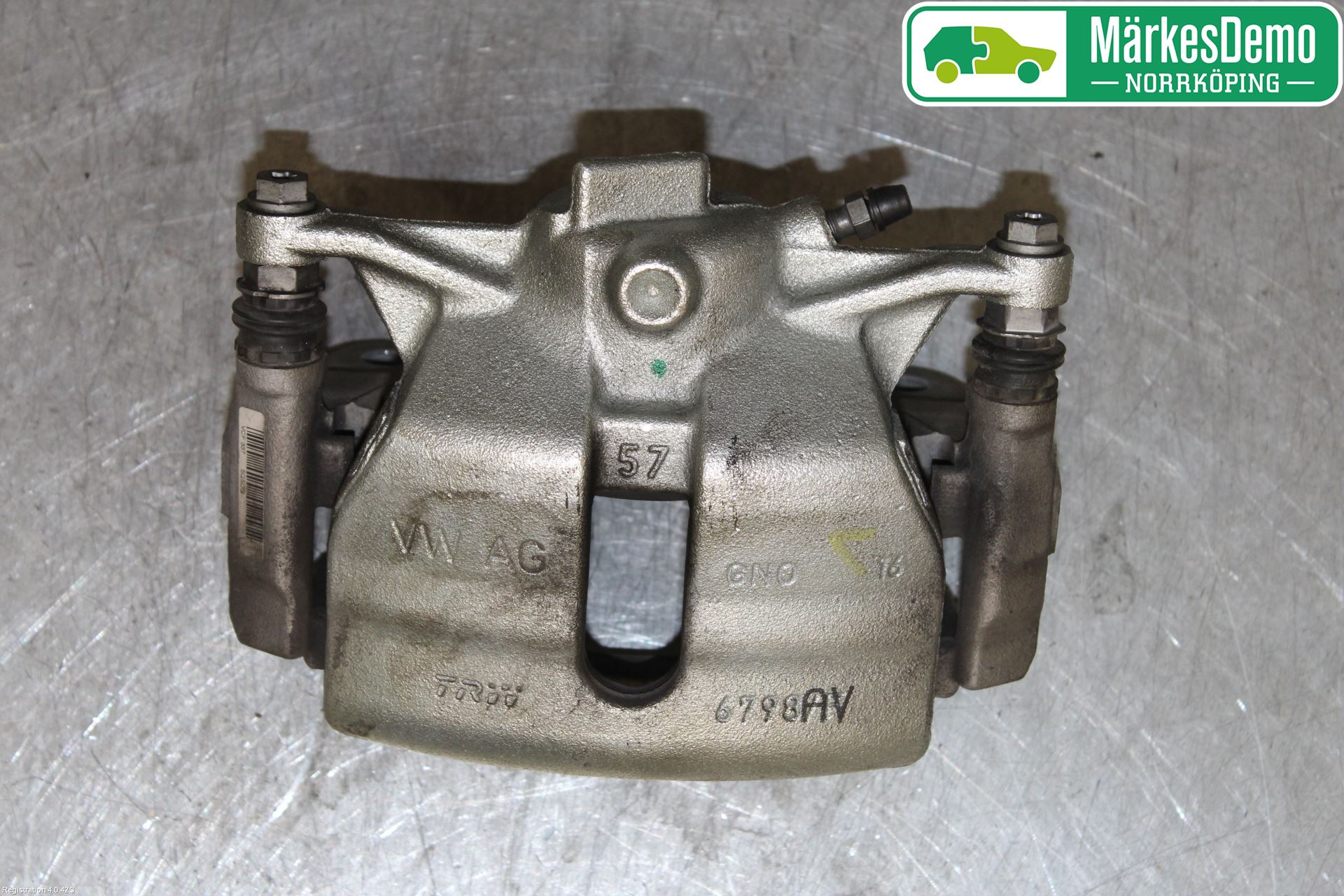Volkswagen VW PASSAT 15-19 Bremsecaliper Foran Venstre