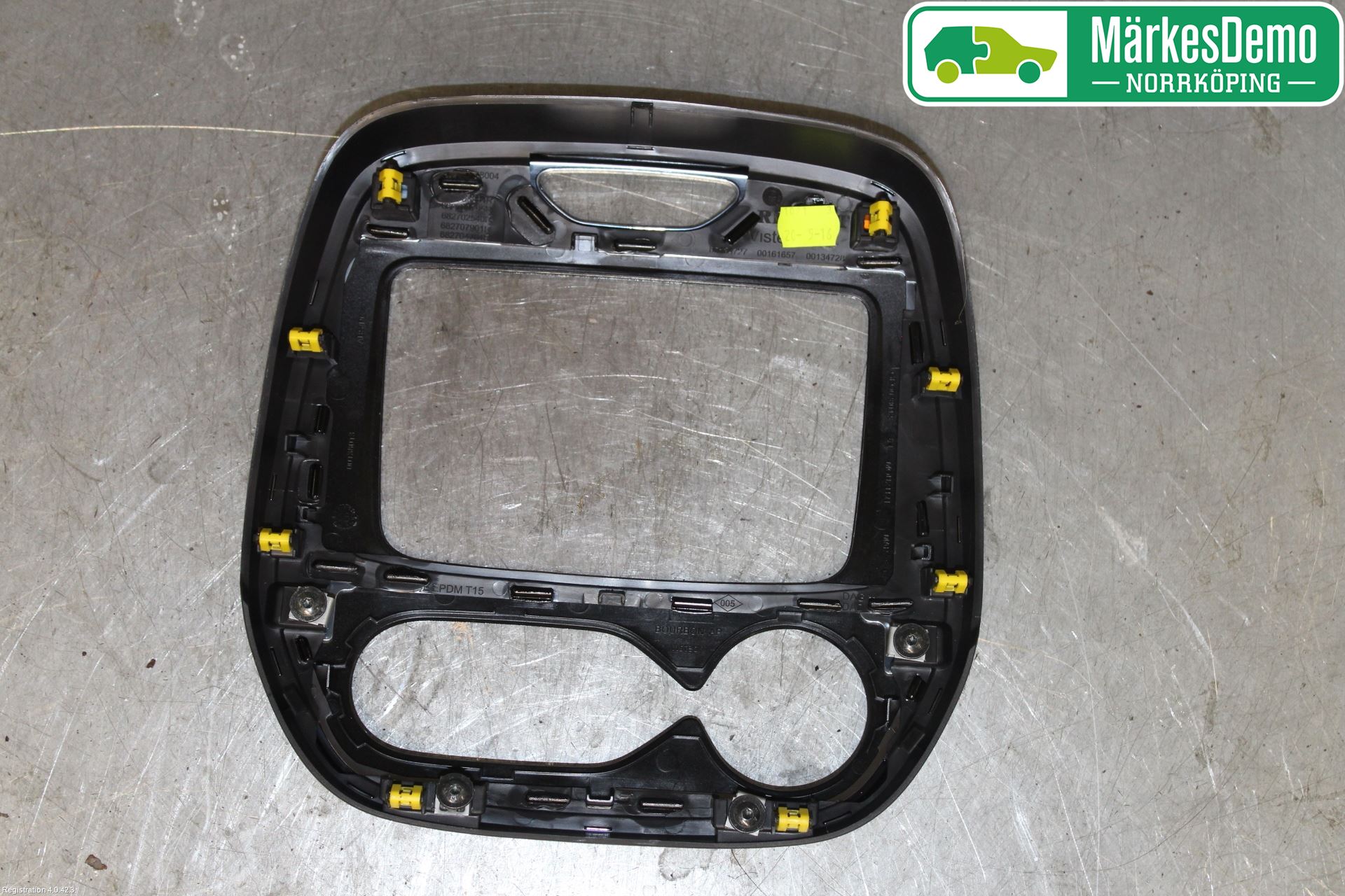 Renault CAPTUR 13-19 Innr Radio Ramme