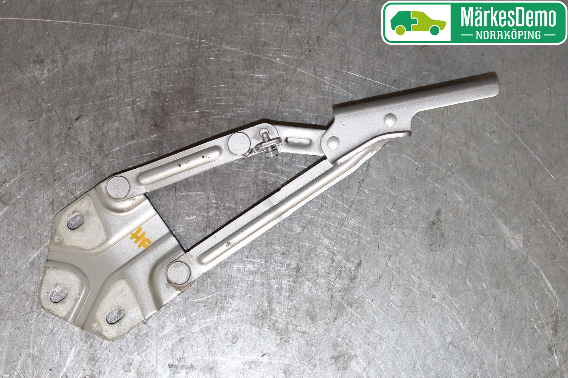 Volkswagen VW TOURAN 03-10 Panser Hengsel - Hengsler