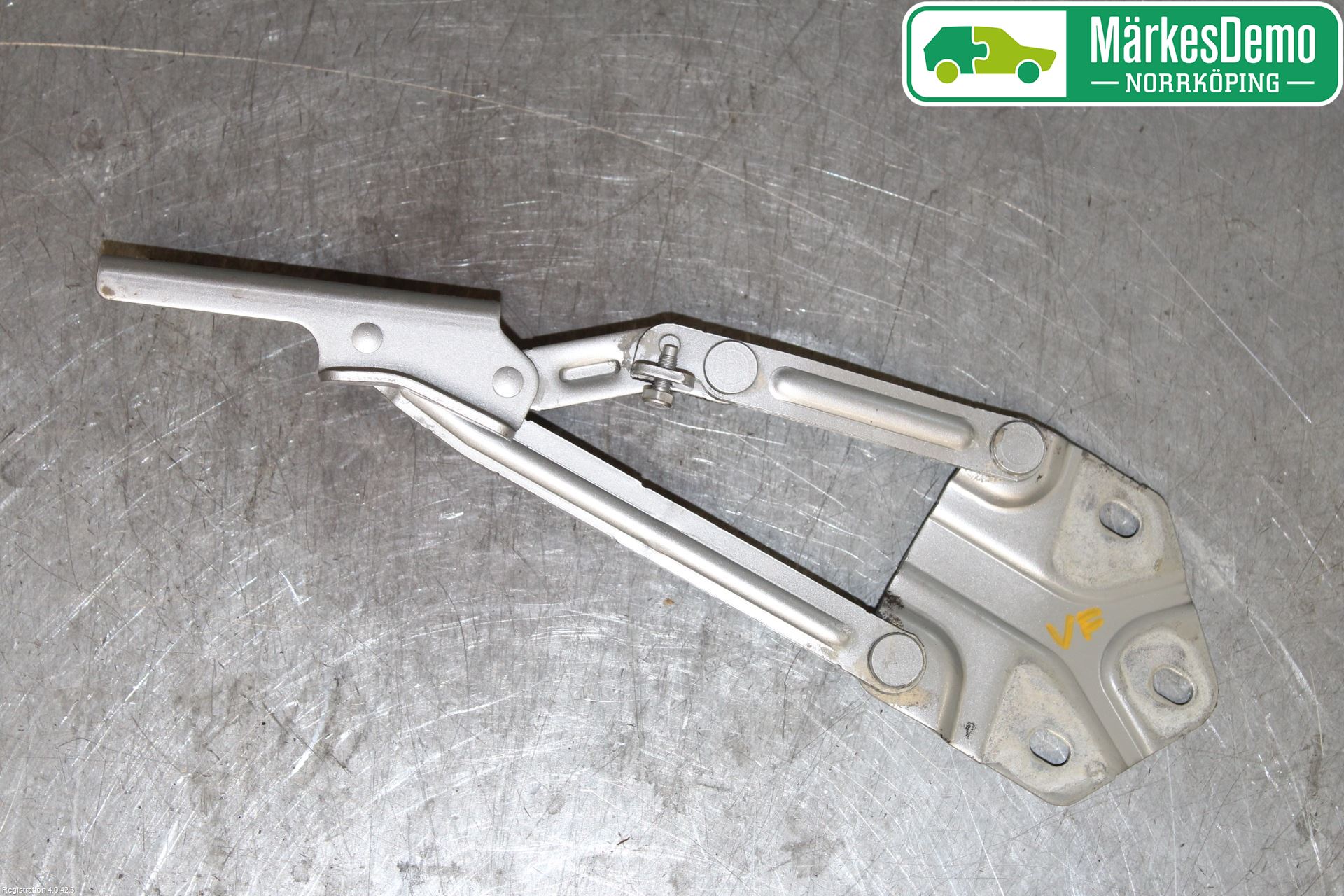 Volkswagen VW TOURAN 03-10 Panser Hengsel - Hengsler