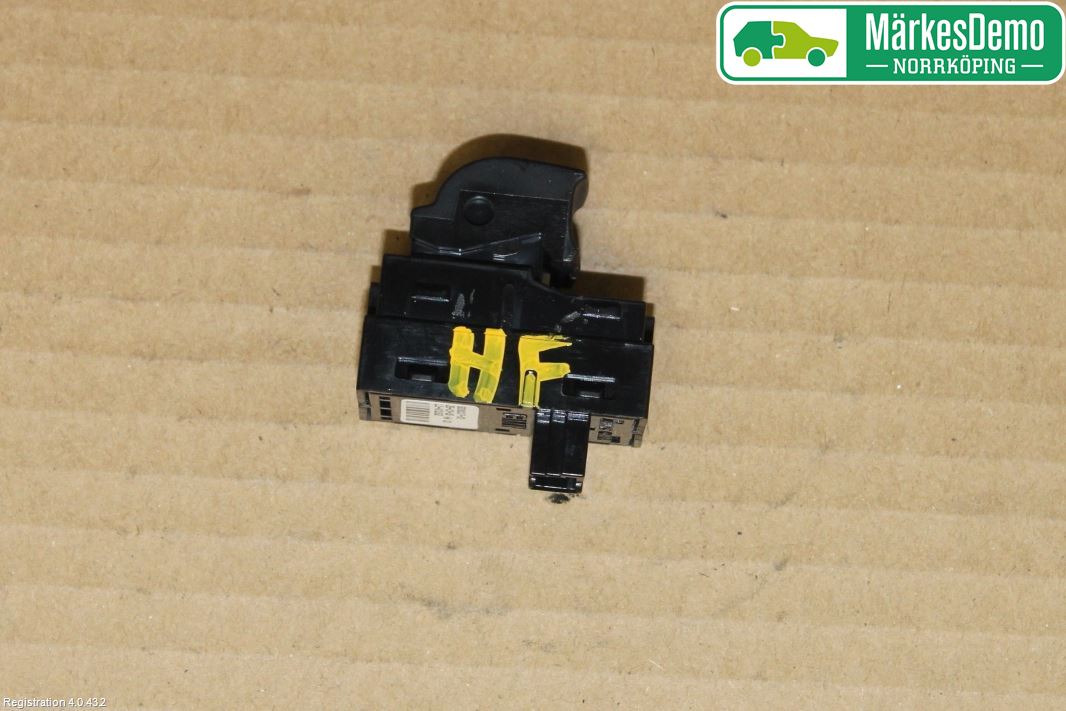 BMW i3 I01 13-22 Bryter Vindusheis