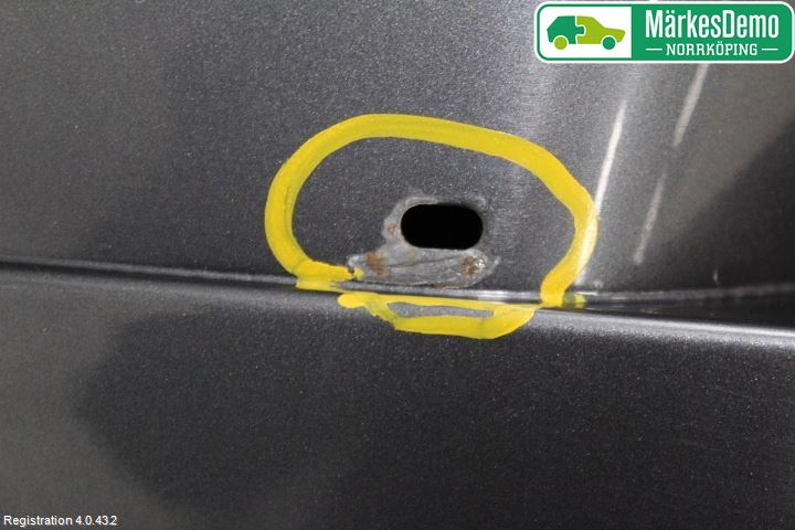 Volvo S80 07-13 Bakluke Koffertlokk