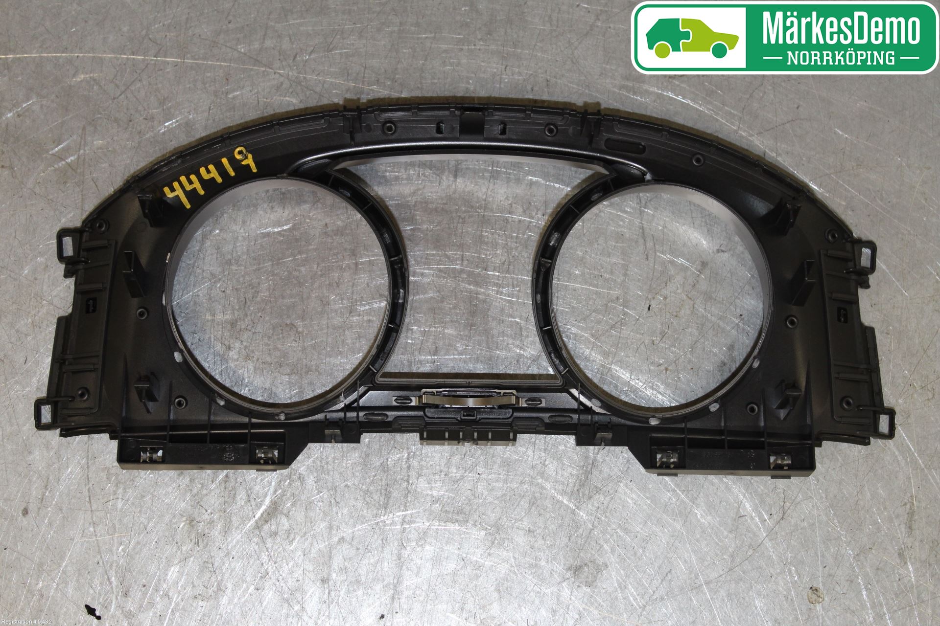 Volkswagen VW GOLF / E-GOLF VII 13-20 Instrument Ramme