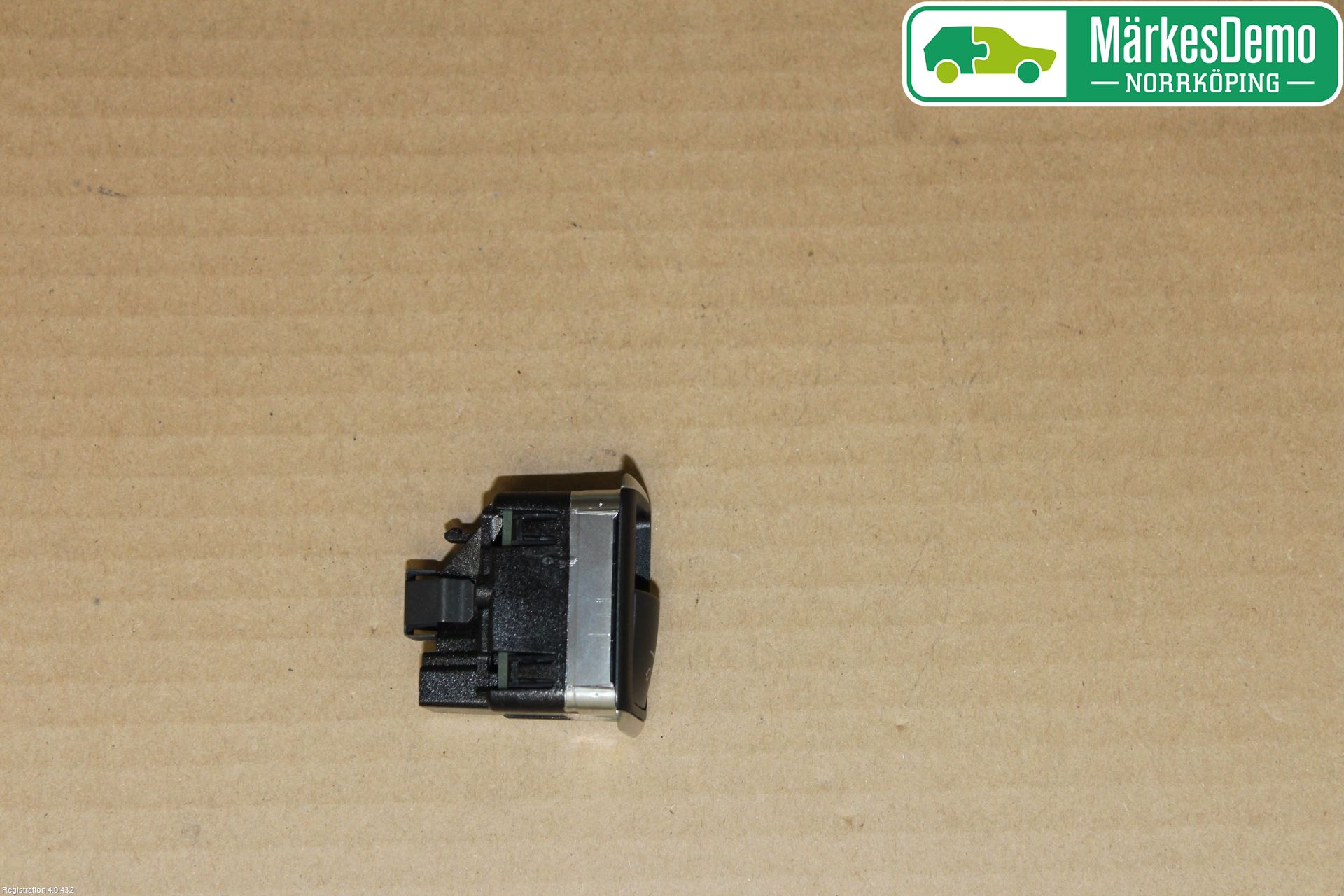 Mercedes-Benz MB ML/GLE-KLASS (W166) 12-18 Bryter Bakluke