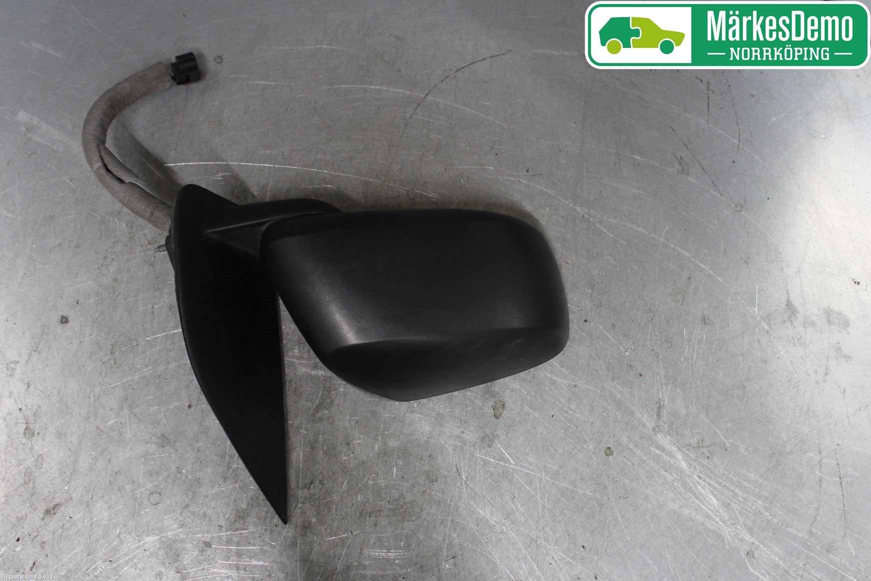 Nissan NAVARA 05-16 Speil H M-El Justering