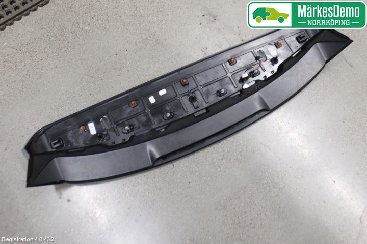 Audi Q2/SQ2 17- Spoiler Bakluke