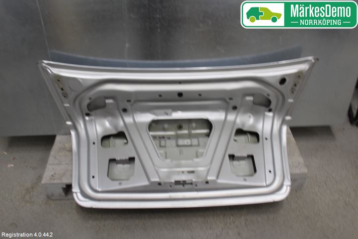 Volvo S60 01-04 Bakluke Koffertlokk