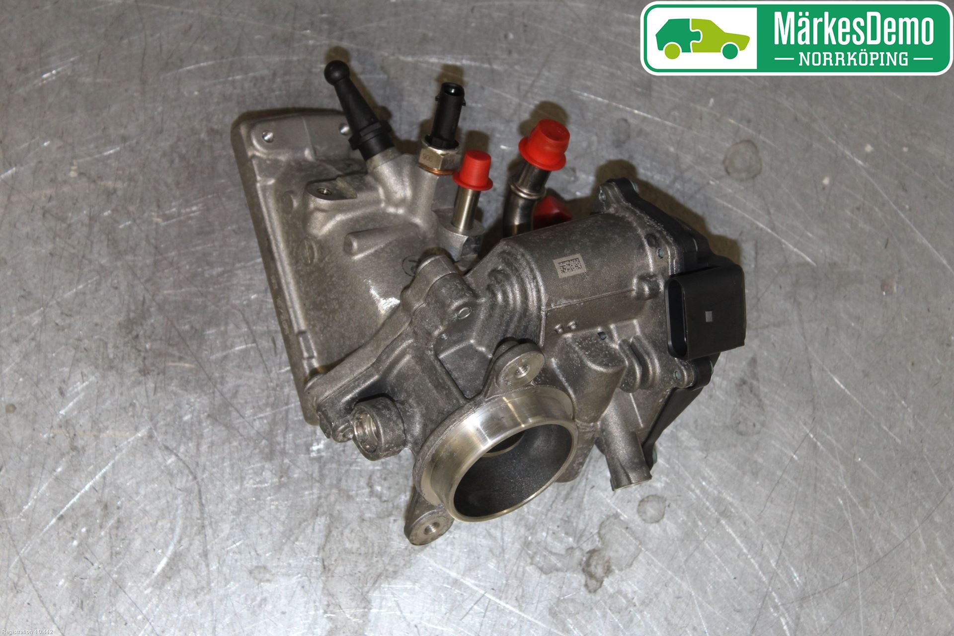 Audi A4/S4 B9 16-19 Inns Spjeldhus