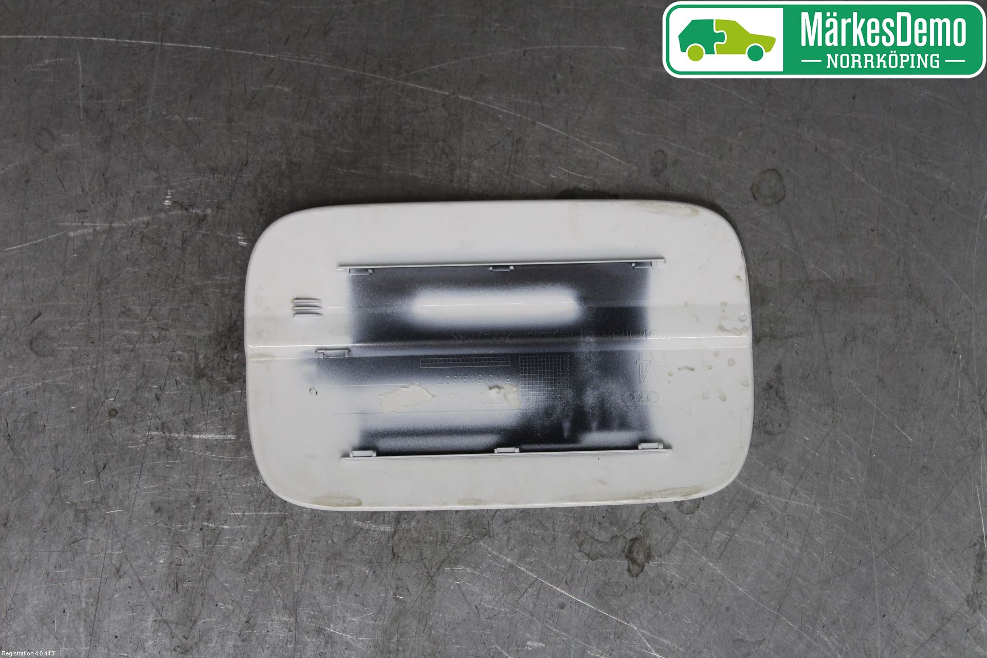 Audi A4/S4 B9 16-19 Drivstoff Tankluke