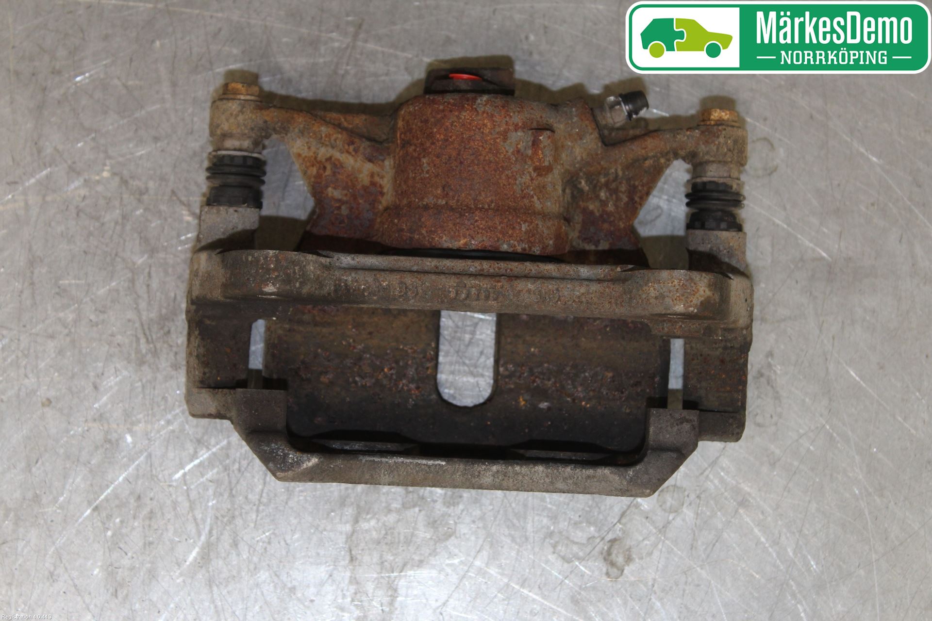 Volkswagen VW PASSAT 15-19 Bremsecaliper Foran Høyre