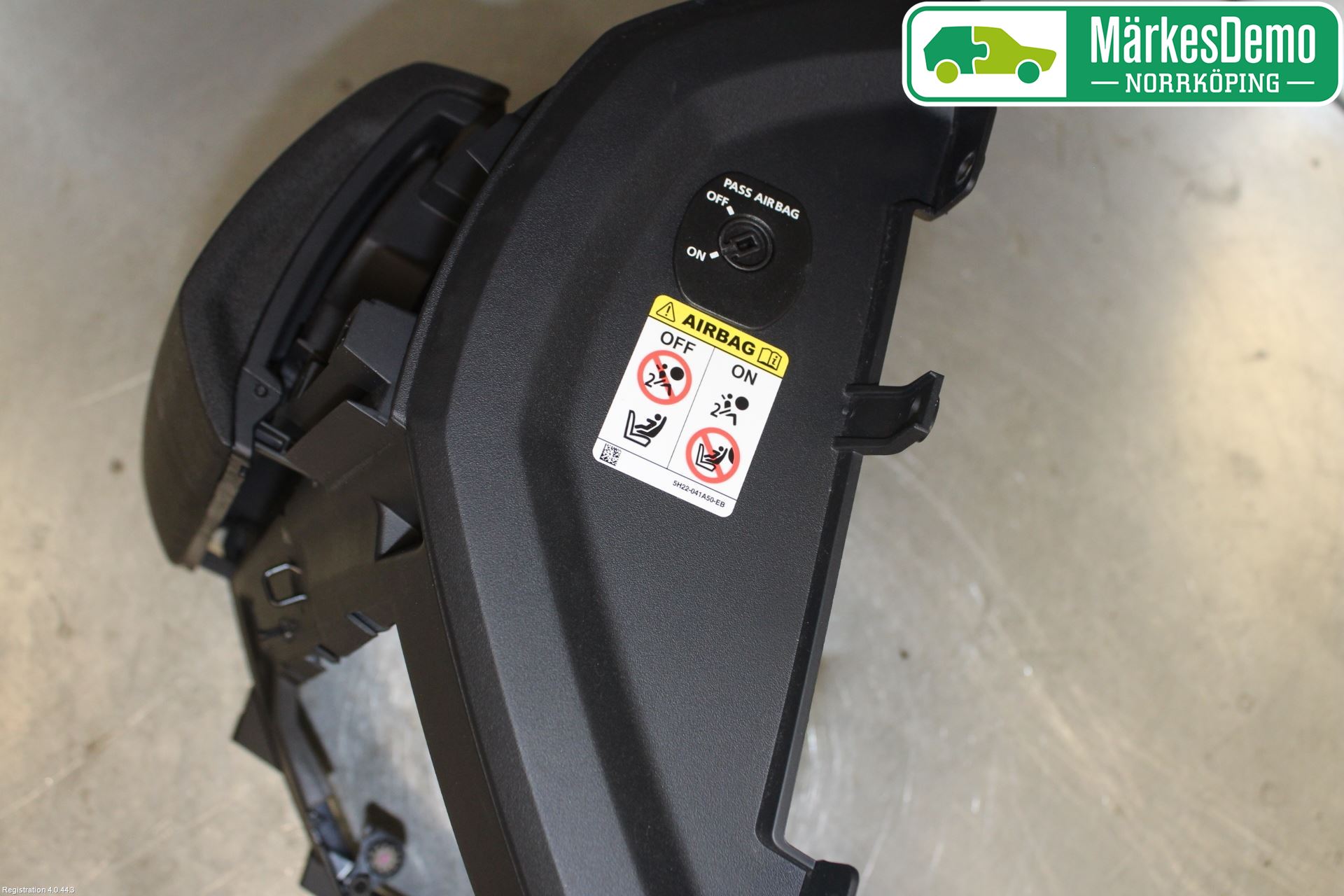 Landrover LAND ROVER DISCOVERY 4 10-16 Innr Dashbord Sparkeplate