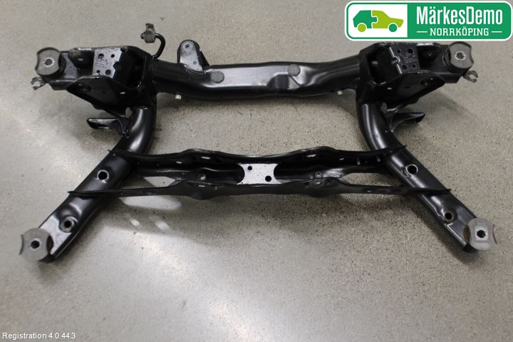 Volkswagen VW PASSAT 15-19 Bakaksel Feste Travers-Ramme
