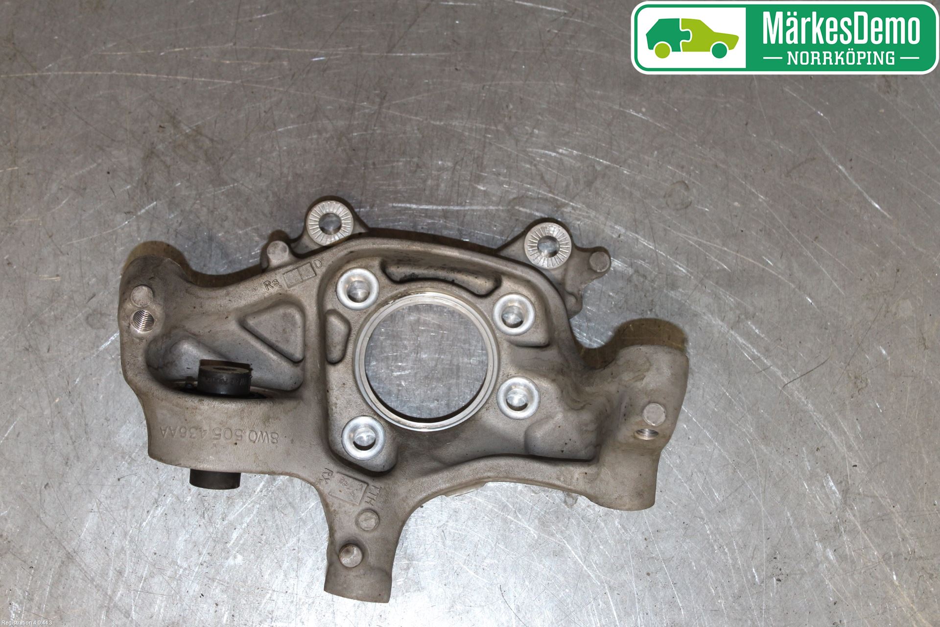 Audi A4/S4 B9 16-19 Spindel Hb
