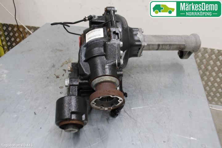Landrover LAND ROVER DISCOVERY 4 10-16 Kardang Foran