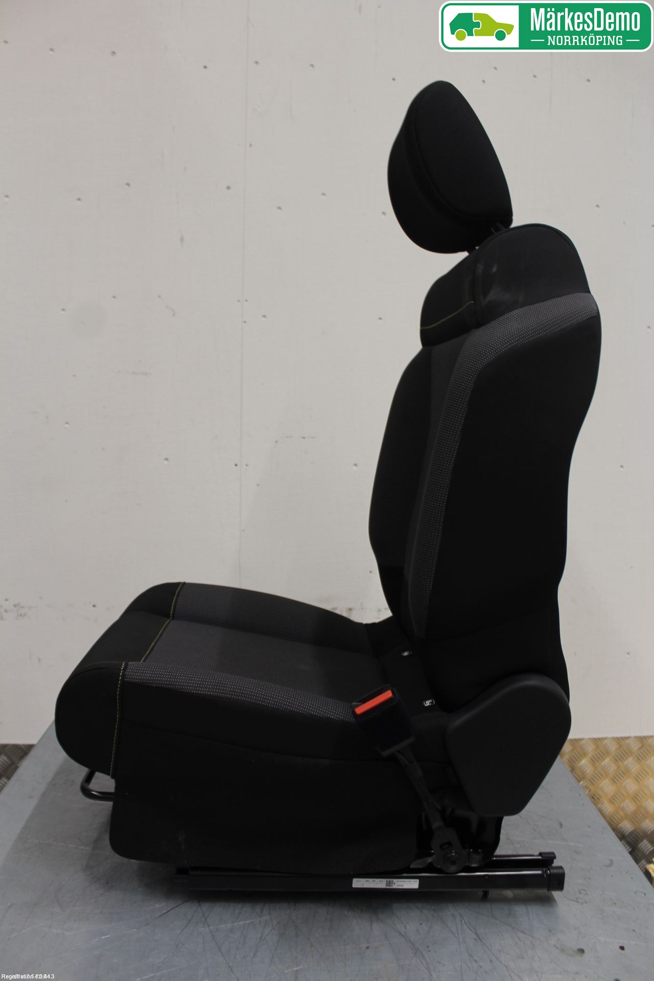 Citroen COTROEN C3 17-24 Innr Sete Foran Høyre