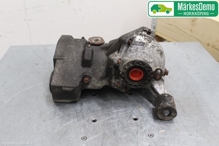 Volvo S60 05-10 Bakaksel Kardang Bak -Diff