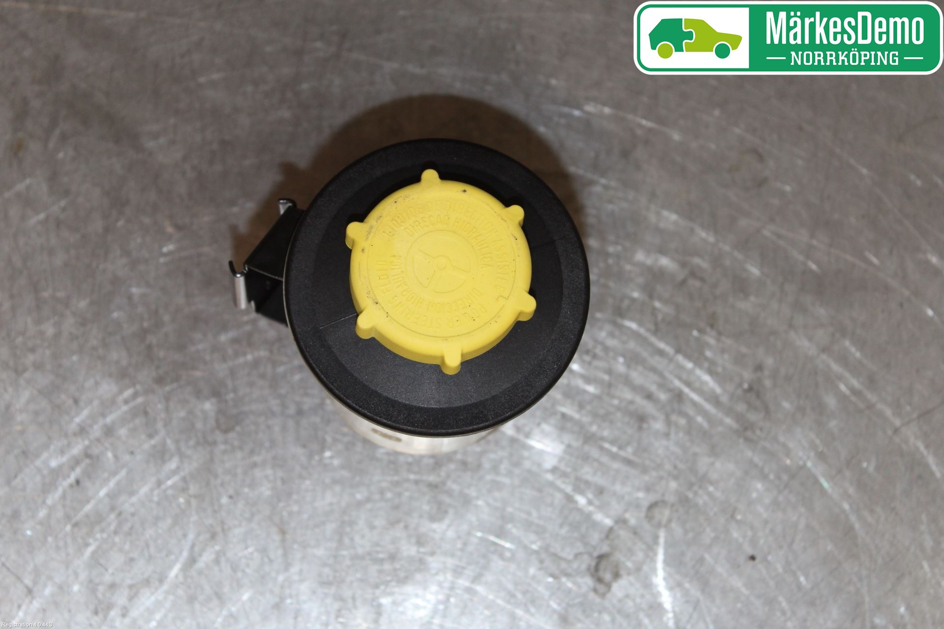 Landrover LAND ROVER DISCOVERY 4 10-16 Servo Oljebeholder