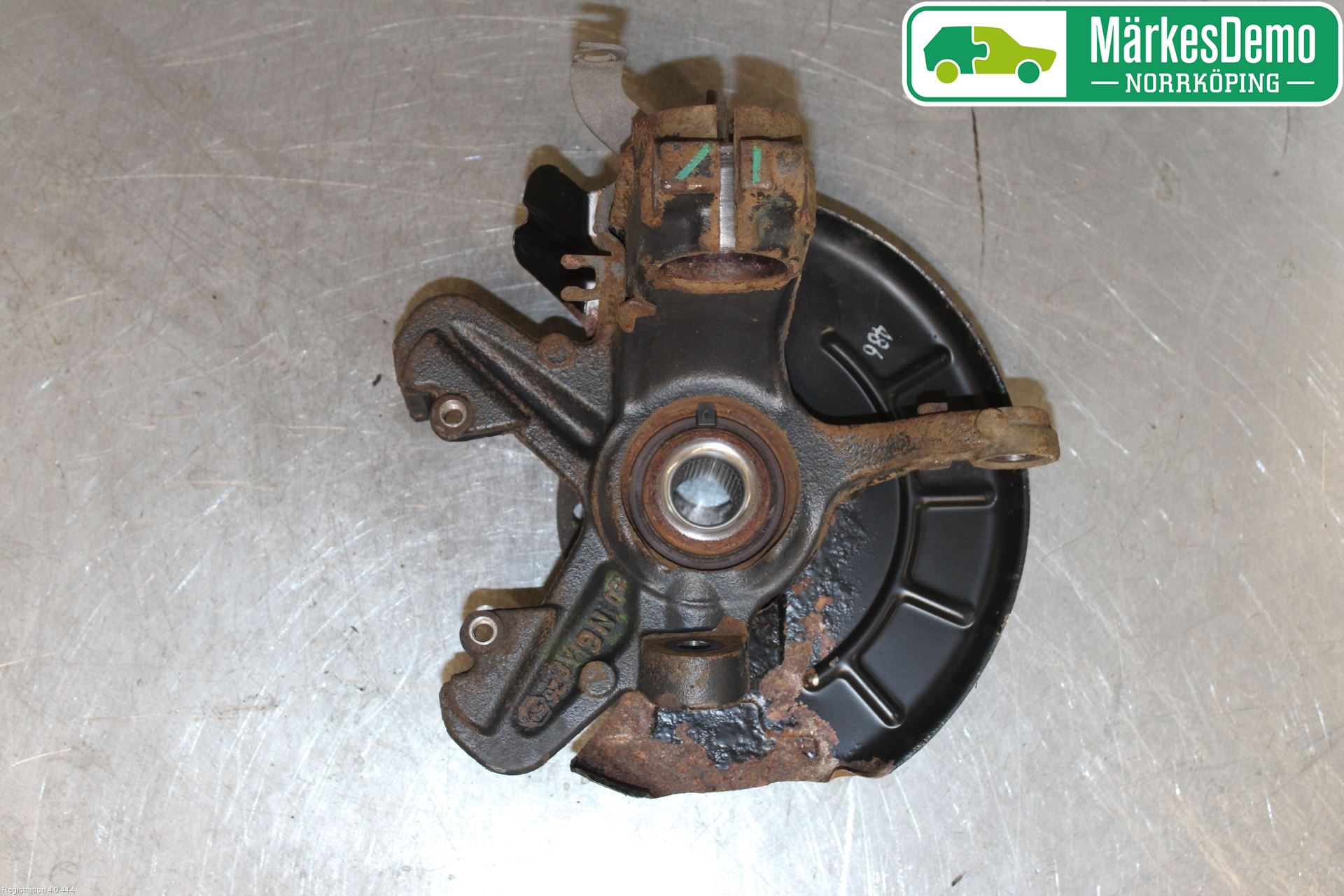Skoda ROOMSTER Spindel Hf