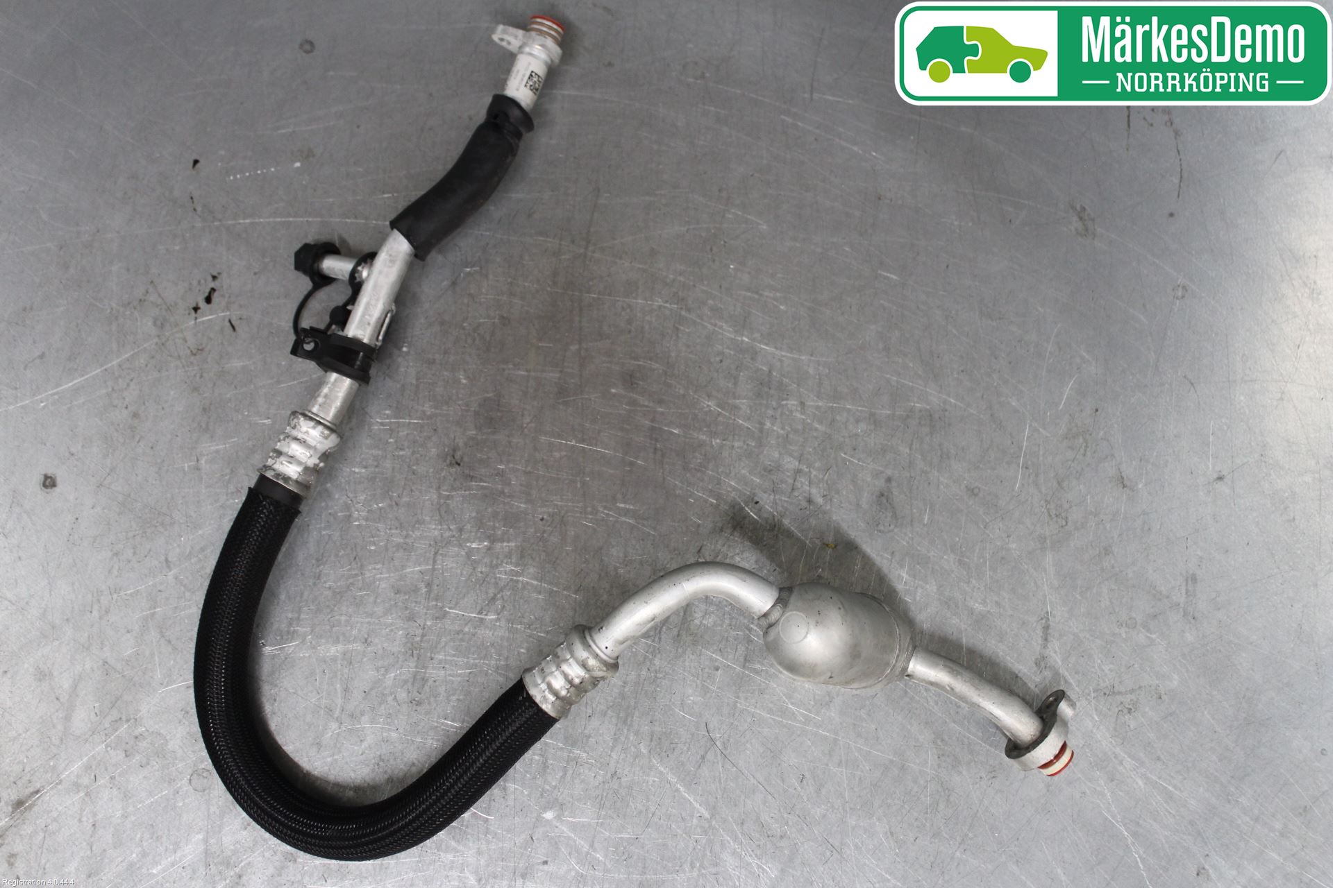 Landrover LAND ROVER DISCOVERY 4 10-16 Varme Ac Slange - Rør