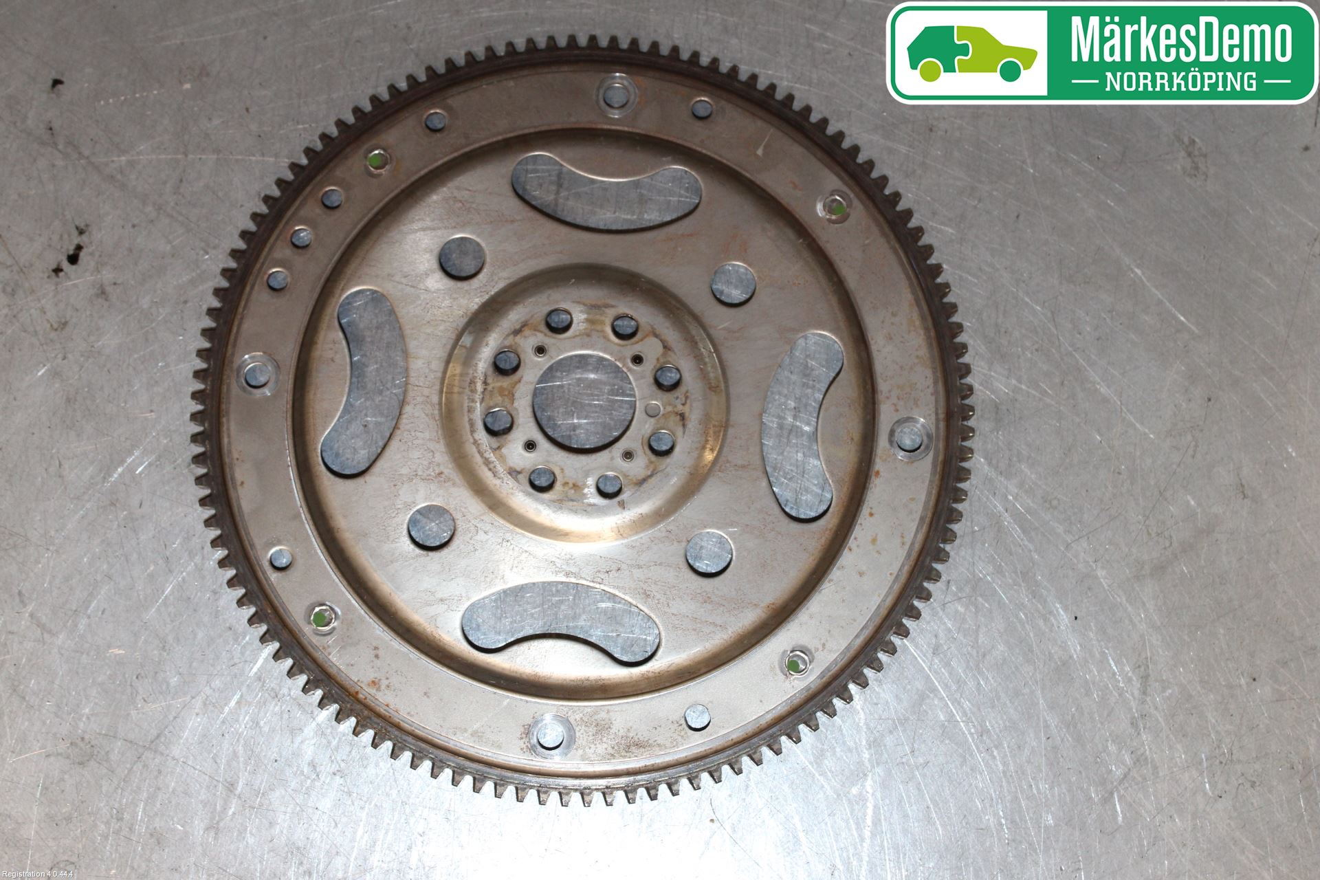Landrover LAND ROVER DISCOVERY 4 10-16 Svinghjul Automat